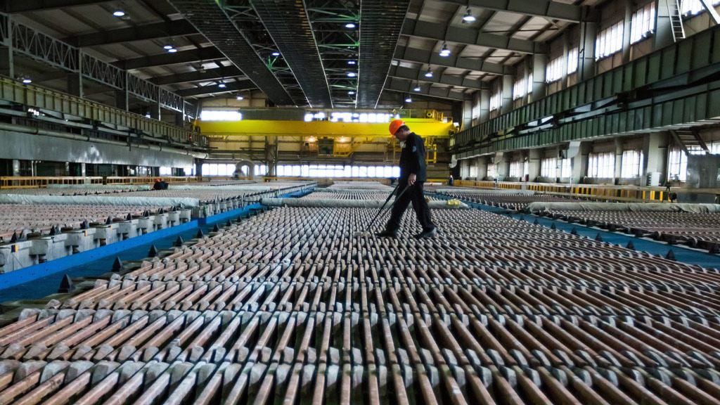Copper-price-below-$8,000-as-slowdown-fears-mount.jpg